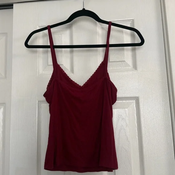 🌞 3 for $10 Tilly’s ribbed tank top - Picture 3 of 4